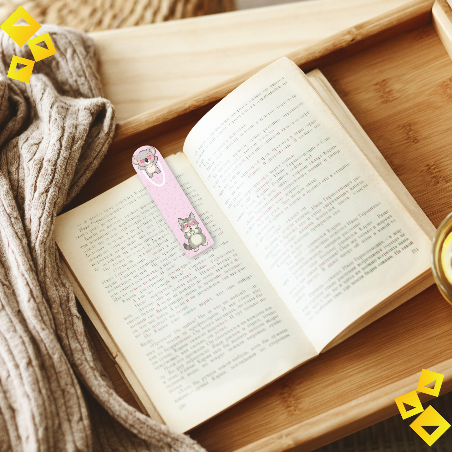 Bookmark - Cute Koala & Cat Heart Eyes - Pastel Animal Bookmark for Book Lovers - Sweet Reader Gift for Cozy Reading Time