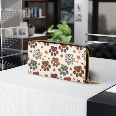 Leopard Paw Print Zipper Wallet | Animal Print Paw Pattern