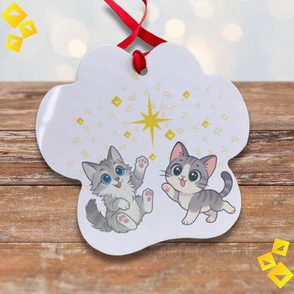 Paw-Shaped Christmas Ornament with Two Playful Cats and Star - Aluminum Pet Ornament for Cat Lovers